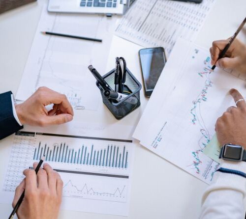 Cum sa gestionezi eficient un business in 2024?