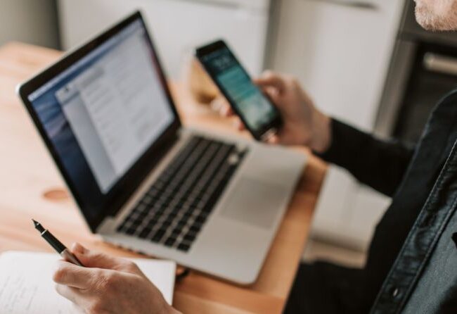 Digitalizarea serviciilor: Pasii esentiali pentru transformare